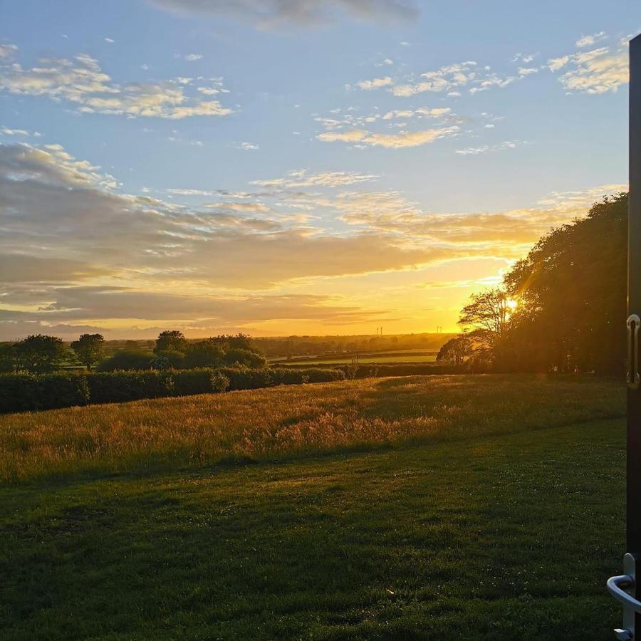 Further Space At Thornfield Luxury Glamping Pods, The Dark Hedges, Ballycastle Ballymoney Εξωτερικό φωτογραφία